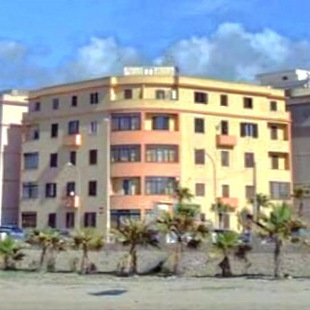 Brezza Di Tramontana Apartment Trapani Ngoại thất bức ảnh